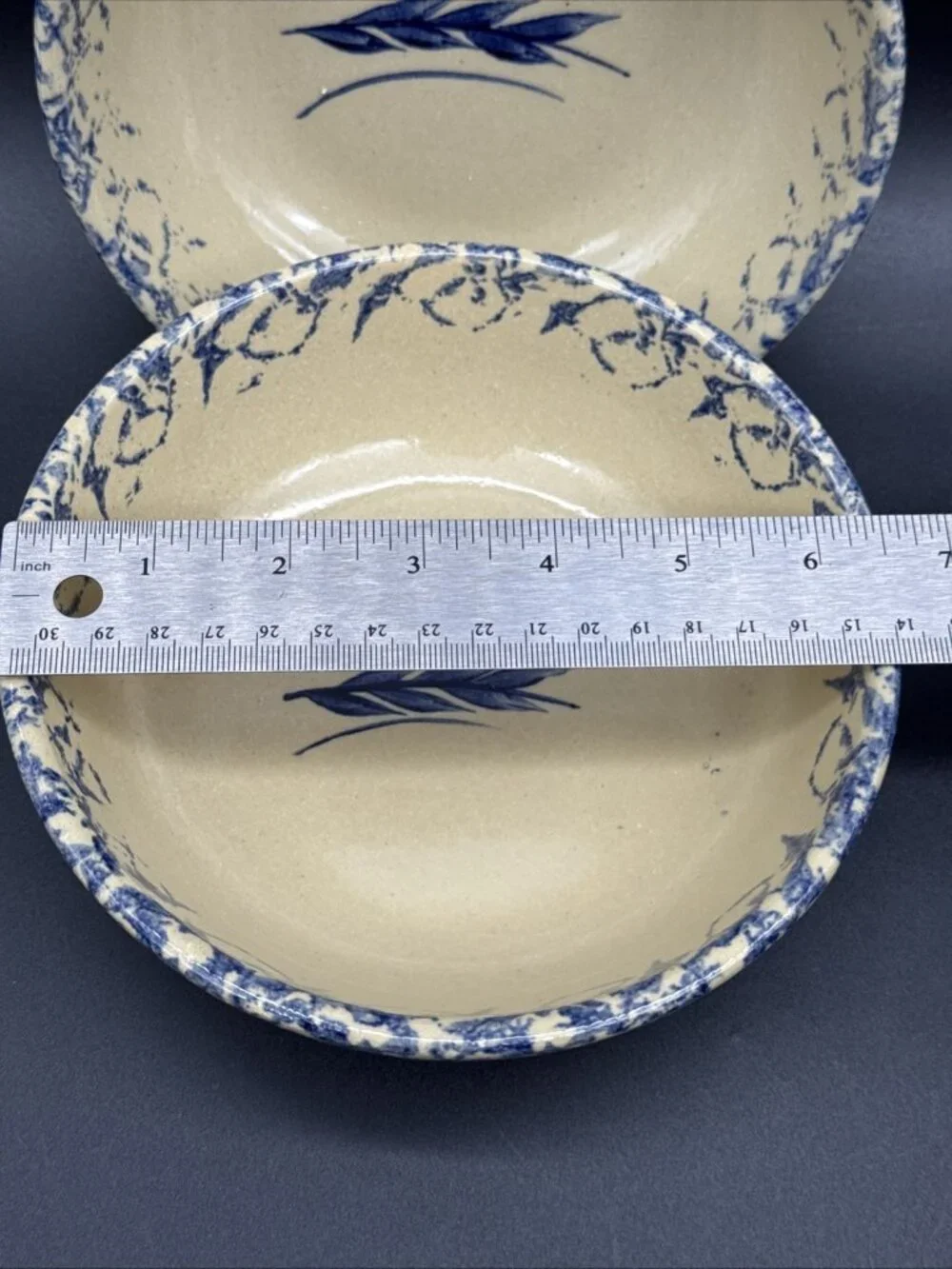 VTG RRP Roseville Ohio Blue Wheat Spongeware Salad Bowl Set 2 Farm Cottage 2.5oz